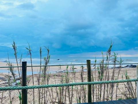 Terreno junto à Praia