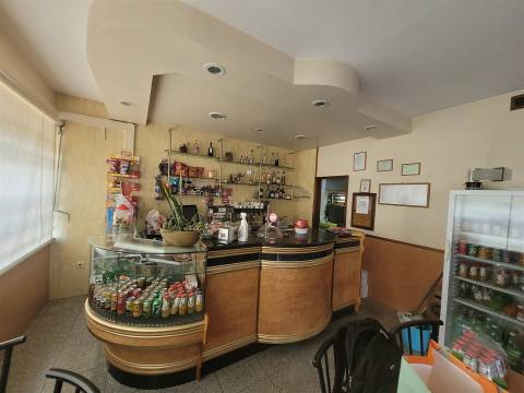 Café para Trespasse em Perosinho!