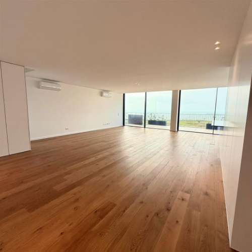 T4 NO LIVING SEA,  EMPREENDIMENTO FANTÁSTICO SOBRE O MAR e o RIO DOURO EM CANIDELO!