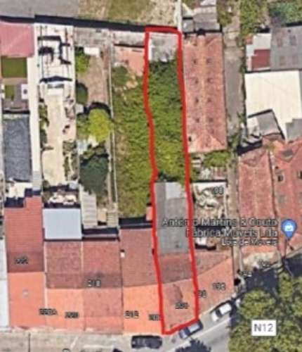 Terreno com 230m2 na Circunvalação! Porto!