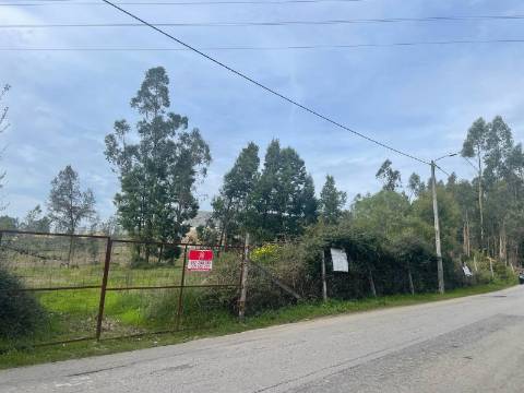 Terreno para construção de 2 Armazéns.