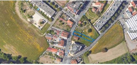 Terreno de 583 m2 a 5 min. do Hospital São João!