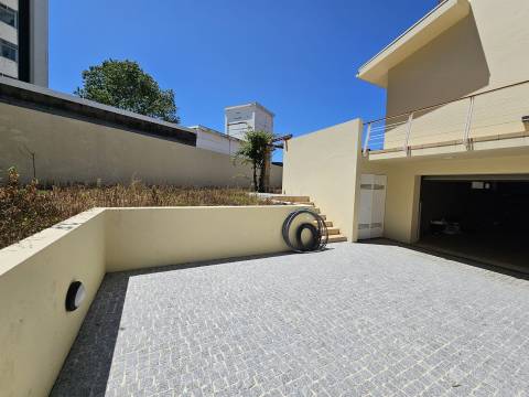 Moradia T5 Venda em Gulpilhares e Valadares,Vila Nova de Gaia