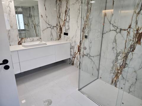 Moradia T5 Venda em Gulpilhares e Valadares,Vila Nova de Gaia