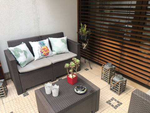 Moradia T3 em Miramar com vistas de Mar!