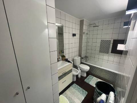 Moradia T3 em Miramar com vistas de Mar!