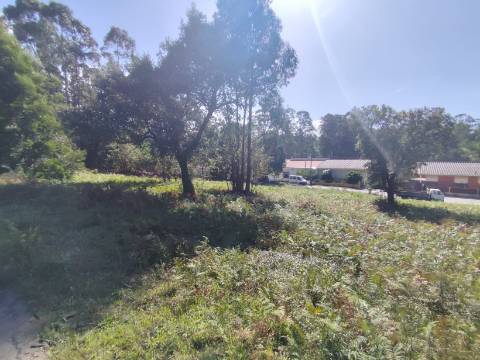 Terreno com PIP APROVADO para 16 Moradias!