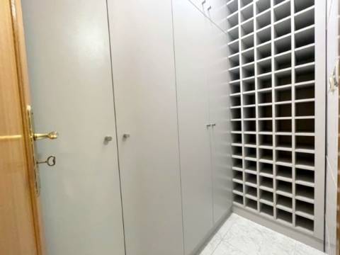 Apartamento T2 MOBILADO, em Vilar de Andorinho!