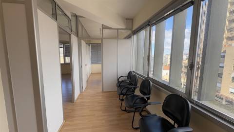 Escritório  Arrendamento em Mafamude e Vilar do Paraíso,Vila Nova de Gaia