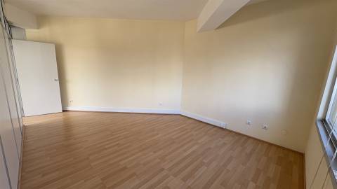 Escritório  Arrendamento em Mafamude e Vilar do Paraíso,Vila Nova de Gaia