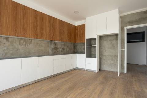 Moradia TÉRREA T3 com Piscina, localizada em Cortegaça!