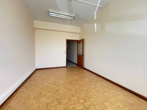 Salas de Escritório para Arrendamento, noas Carvalhos!