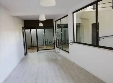 Loja ao lado do Corte Inglês em Gaia!