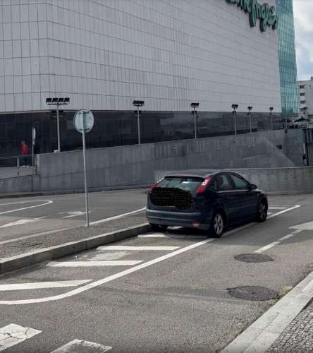 Loja ao lado do Corte Inglês em Gaia!