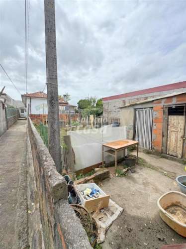 Moradia Térrea com Anexo e Poço – Excelente Localização em Vila Nova de Gaia!