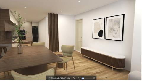 🏡 T4 remodelado (parcialmente) no centro de Paredes – ao lado da estação!