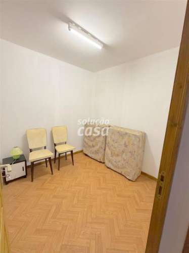 Excelente Oportunidade de Investimento em Canidelo! Apenas 1300 metros da Praia!