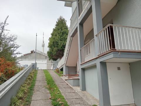 Fantástico Andar Moradia T3+1 em Oliveira do Douro, junto ao Parque da Lavandeira!