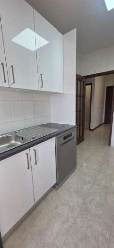 T2+1 em Oliveira do Douro, nos Arcos do Sardão, com Garagem!