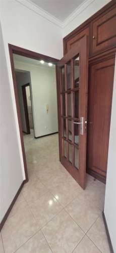 T2+1 em Oliveira do Douro, nos Arcos do Sardão, com Garagem!