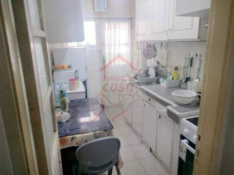 Andar Moradia T1+1 somente para INVESTIDORES!