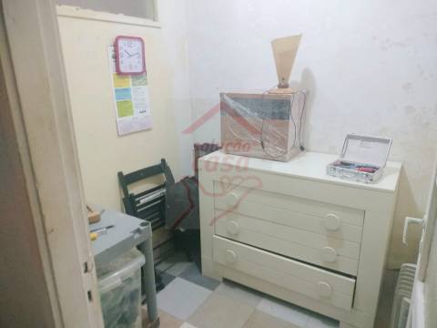 Andar Moradia T1+1 somente para INVESTIDORES!