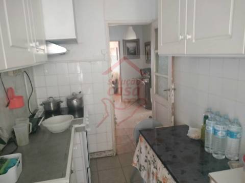 Andar Moradia T1+1 somente para INVESTIDORES!