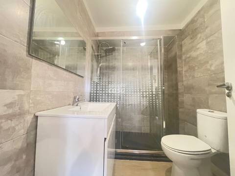 Apartamento T2 próximo da Estação do Metro!