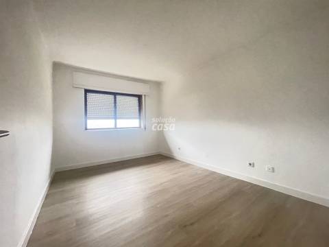 Apartamento T2 próximo da Estação do Metro!