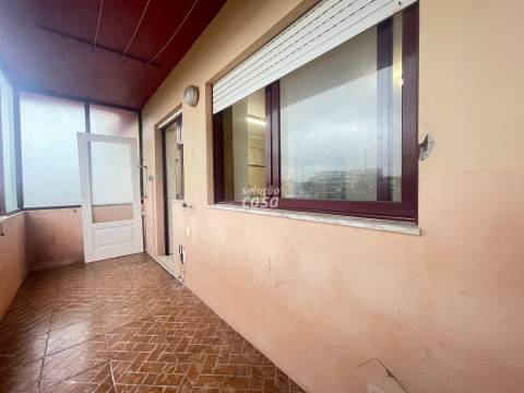 Apartamento T2 próximo da Estação do Metro!