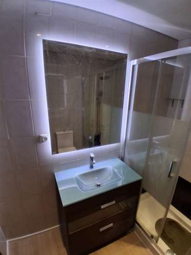 Apartamento T2 com Lugar de Garagem, localizado a 600 metros do Metro!