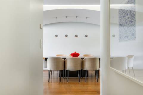 T3 Espetacular com vistas para o Rio Douro, no 4º e Último Piso, no Cais do Cavaco na Afurada!