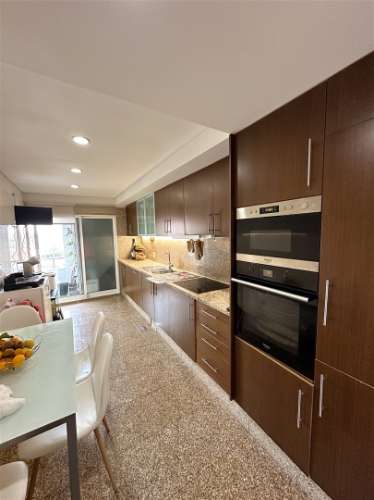 T2+1 em Canidelo com Varanda, Garagem e Excelentes Áreas!