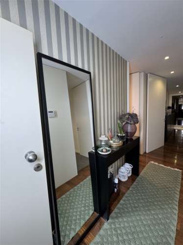 Onde o Luxo encontra o Pôr do Sol: T2+1 Único na Granja com Vistas de Mar!