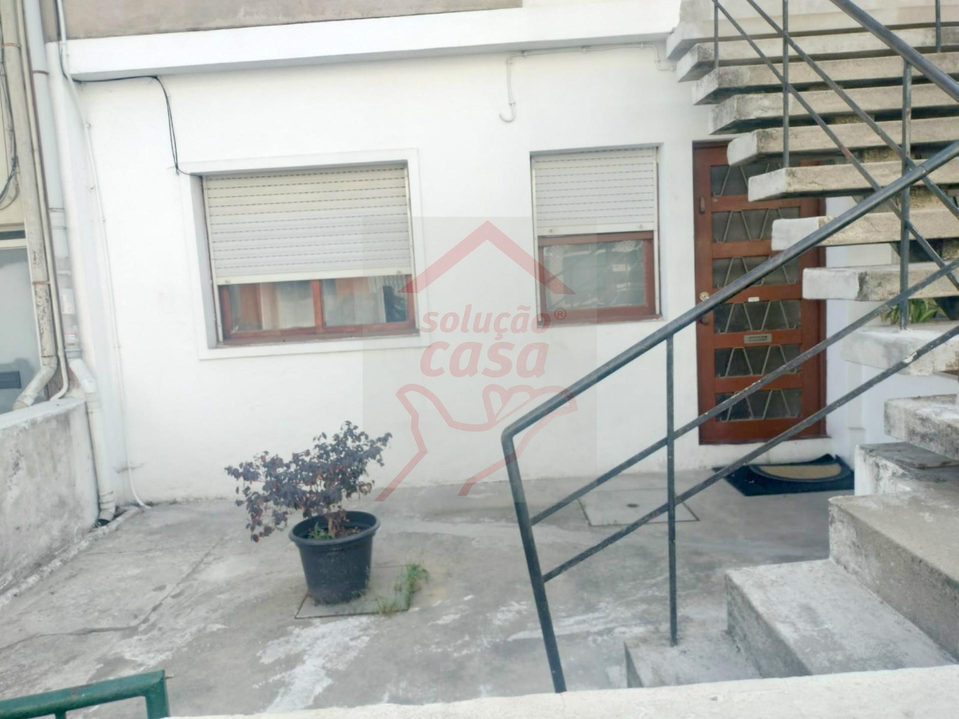 Andar Moradia T1+1 somente para INVESTIDORES!