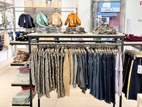 Trespasse de Loja de Roupas Infantis!