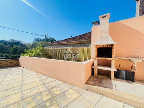 Moradia T3 localizada a 3 minutos de carro da N222!