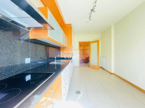 Moradia T3 localizada a 3 minutos de carro da N222!