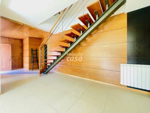 Moradia T3 localizada a 3 minutos de carro da N222!