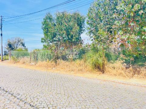 Terreno para Construção com 600m2 localizado em Gulpilhares!