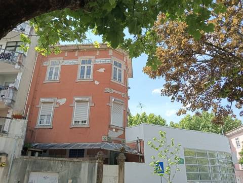 📍 Prédio no centro do Porto!