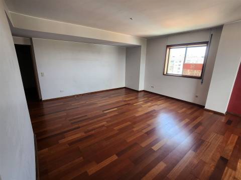🏡 T2+1 para Arrendamento | CENTRO de GAIA | Avenida da Republica | Mafamude  | Vila Nova de Gaia