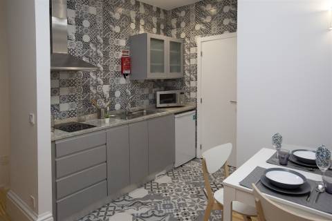 Prédio para Investimento – Campo 24 de Agosto | Bonfim | Porto