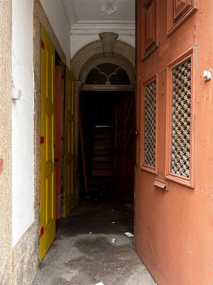 Prédio para Investimento – Campo 24 de Agosto | Bonfim | Porto
