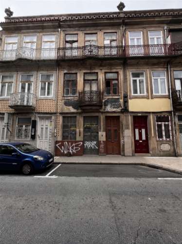 Prédio para Investimento – Campo 24 de Agosto | Bonfim | Porto