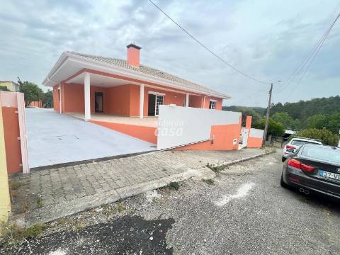 Moradia T3 localizada a 4 minutos do Centro!