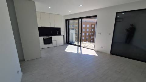 ARRENDAMENTO - Apartamento T1 no centro de Barcelos