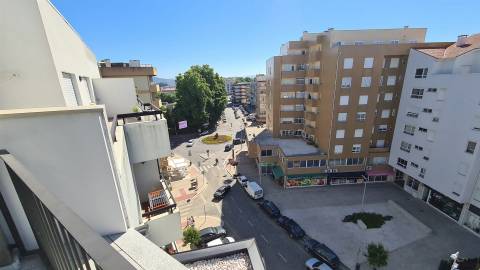 ARRENDAMENTO - Apartamento T1 no centro de Barcelos