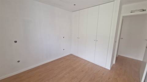 Apartamento T1 em Serzedelo, Guimarães