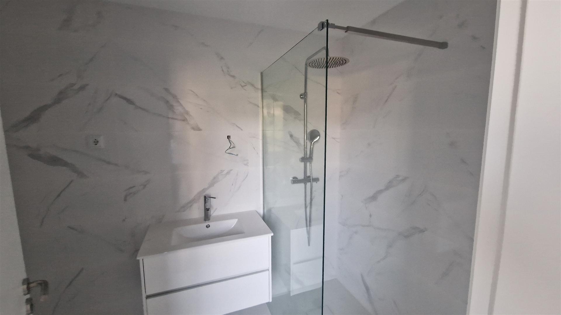 ARRENDAMENTO - Apartamento T1 NOVO em Serzedelo.